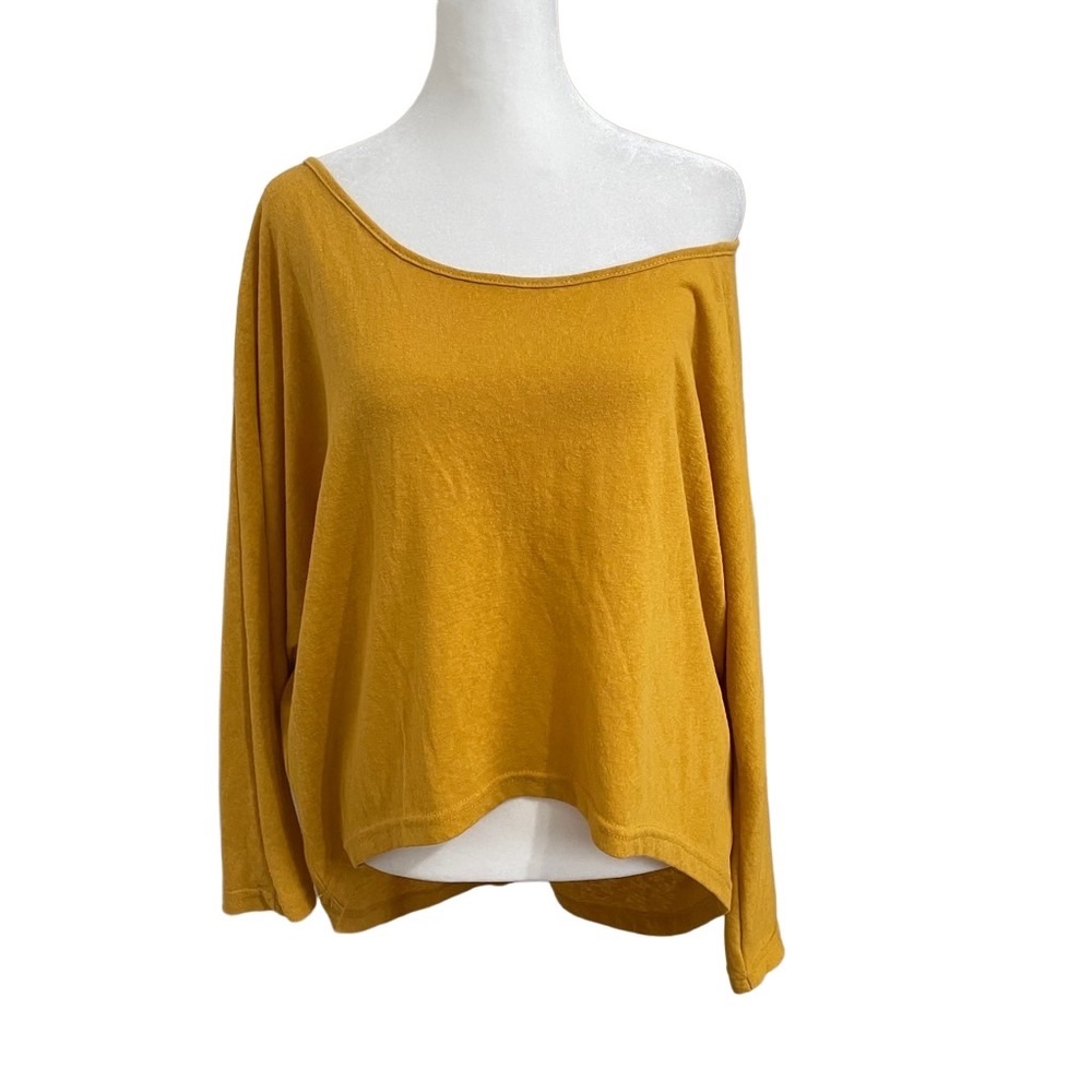 Cupshe -- Long Sleeve Shirt Medium